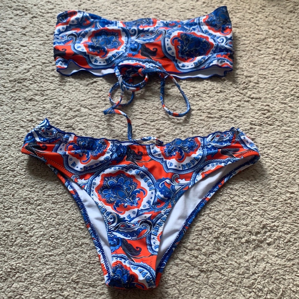strapless bikini